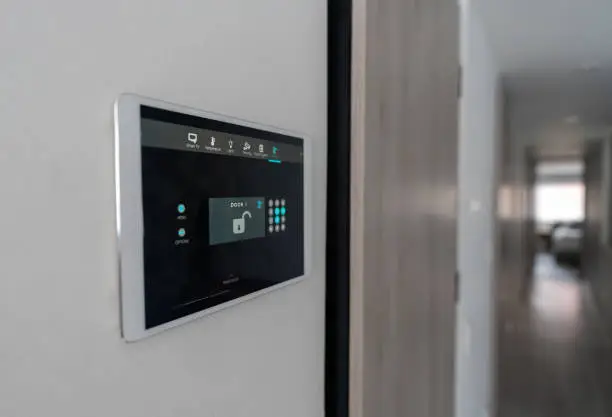 Installation de système d'alarme